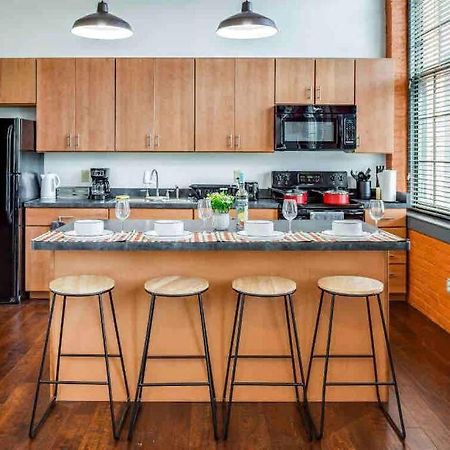 Ny Style Centric Loft With King Bed By Park Av. Apartment โรเชสเตอร์ ภายนอก รูปภาพ
